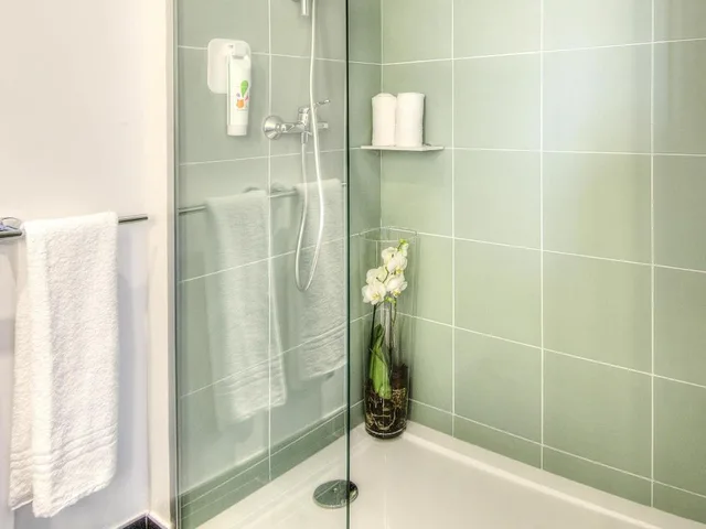 Standard, Sofa, Ibis Styles Nice Centre Gare 4/6