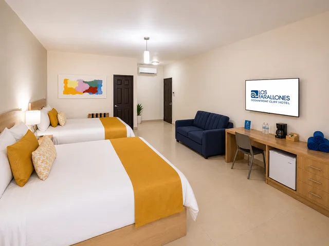غرفة عائلية بشرفة، Hotel Los Farallones 1/3