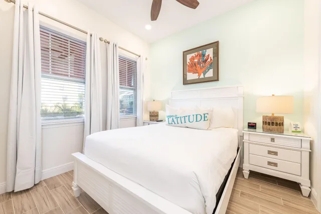 كوخ بريميوم بـ5 غرف نوم، Margaritaville Cottages Orlando with H2O Waterpark by Rentyl 1/5