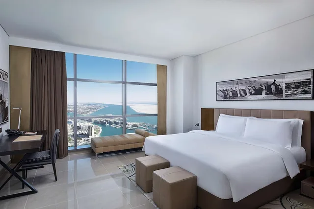 شقة بسرير كينج بإطلالة على البحر بغرفة نوم واحدة، Conrad Abu Dhabi Etihad Towers 1/8