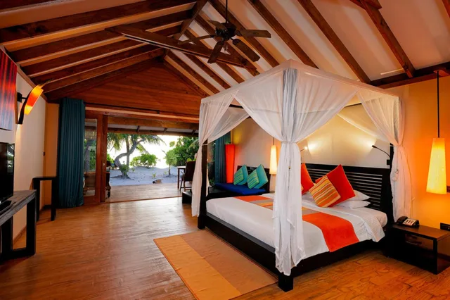 Premium Beach Villa with Whirlpool، Canareef Resort Maldives 1/9