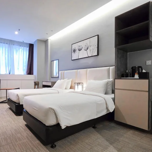 غرفة سوبيريور بسرير كوين، Fives Hotel DNP 4/8