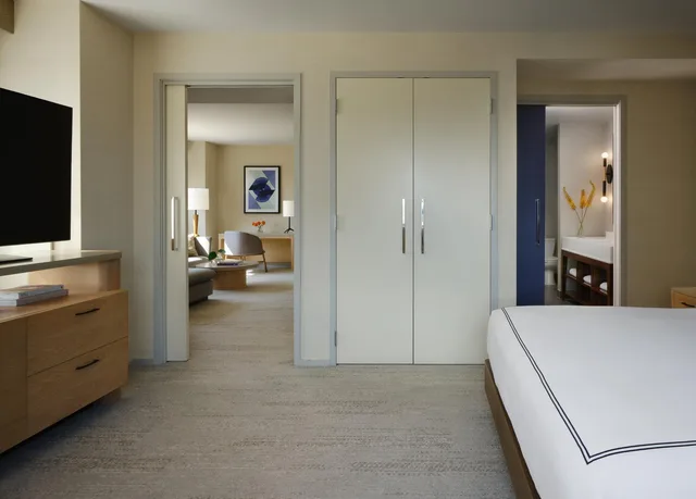 جناح لذوي الإعاقة، Hotel Palomar Phoenix A Kimpton Hotel 6/9