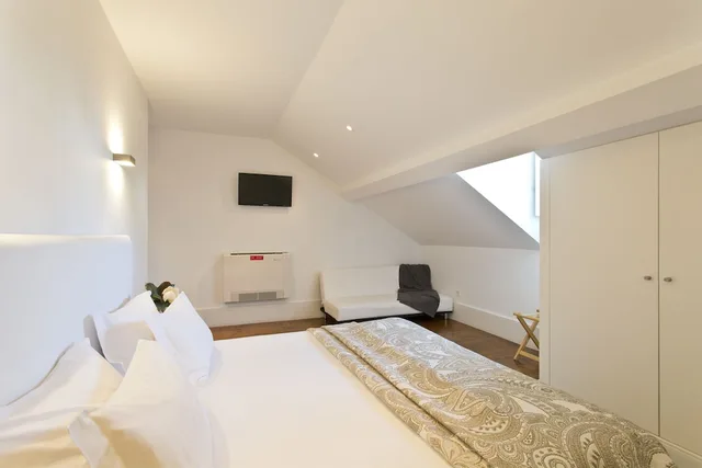 جناح بريميوم، CHARMING HOUSE MARQUES 2 - CEDOFEITA 1/10