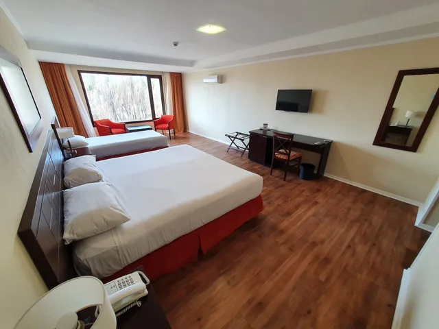 غرفة ثلاثية، Xelena Hotel and Suites 1/8