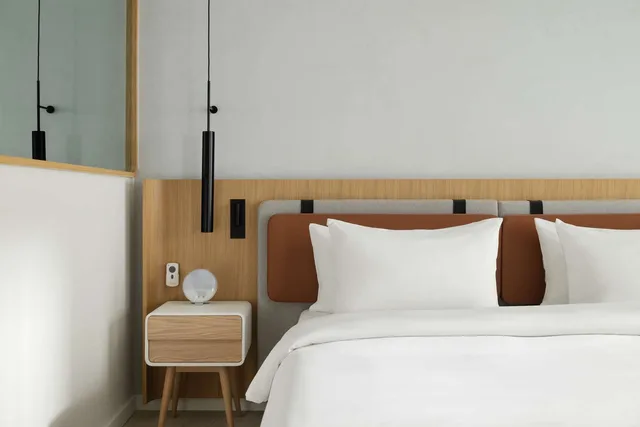 Siro, King Bed، SIRO Porto Montenegro 4/7