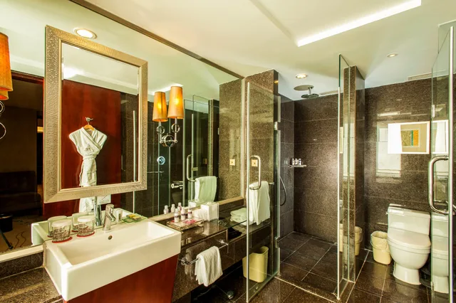 Standard, Twin Beds, Crowne Plaza Beijing Zhongguancun 2/2