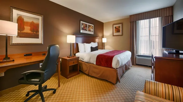 غرفة بسرير كينج لذوي الإعاقة، Best Western Plus Georgetown Inn and Suites 1/1