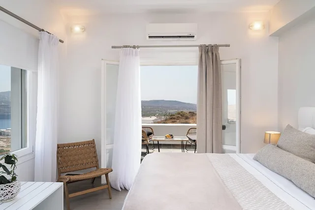 فيلا بسرير كينج وسريرين فرديين وسرير كوين بـ3 غرف نوم، The Zen Villa 1/9