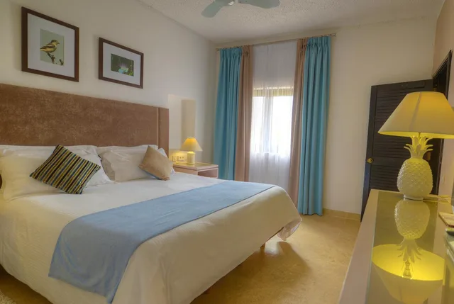 جناح، Hotel Ta Cenc and Spa 4/10