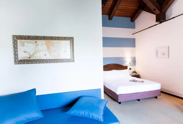 جناح جونيور، Relais Santo Stefano 4/9