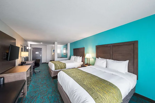 جناح بسريرين كوين لذوي الإعاقة، Comfort Inn & Suites Oklahoma City near Bricktown OK 1/2