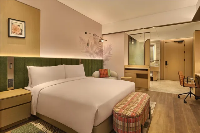 غرفة بسرير كينج في طابق مرتفع، Hilton Garden Inn Chongqing Yubei Central Park 2/8