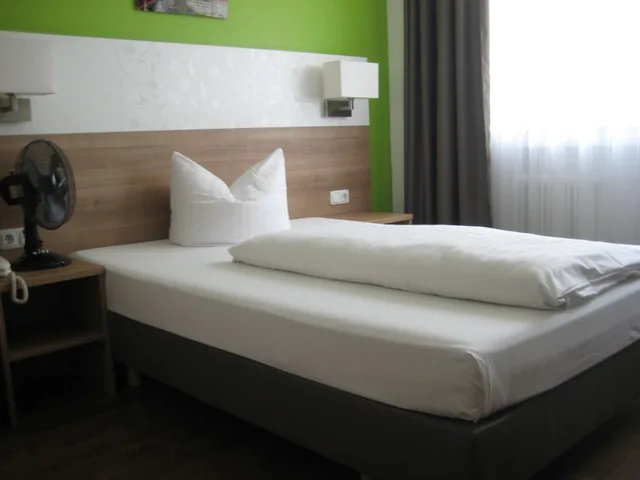 غرفة كومفورت مفردة، HOTEL S16 5/6
