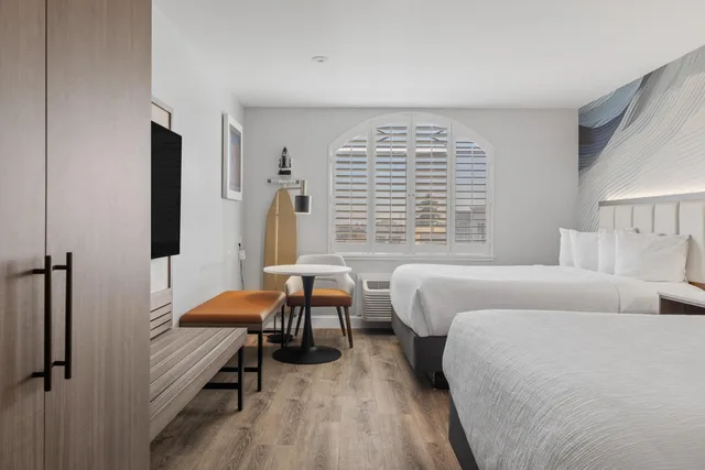Room, 2 Queen Beds, Hotel Skye San Bruno 1/10