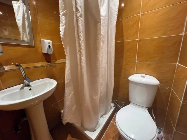 سكن مشترك مختلط أساسي بسرير فردي، Traveler Apos S House Hotel 7/10