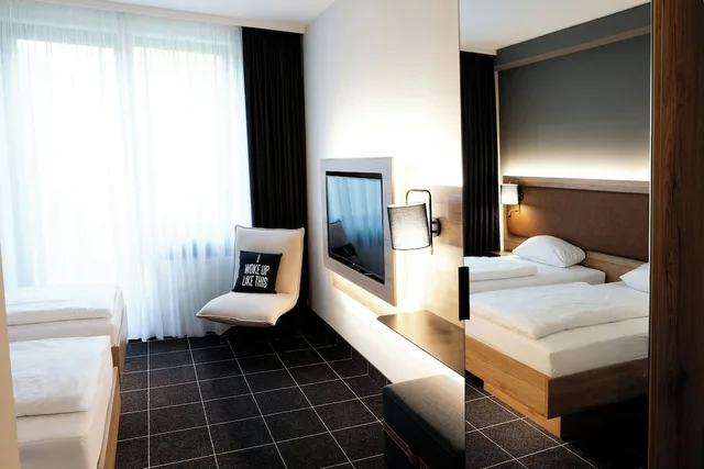 غرفة قياسية بسريرين منفصلين، FOUR POINTS FLEX by Sheraton Ratingen Dusseldorf Airport 4/10