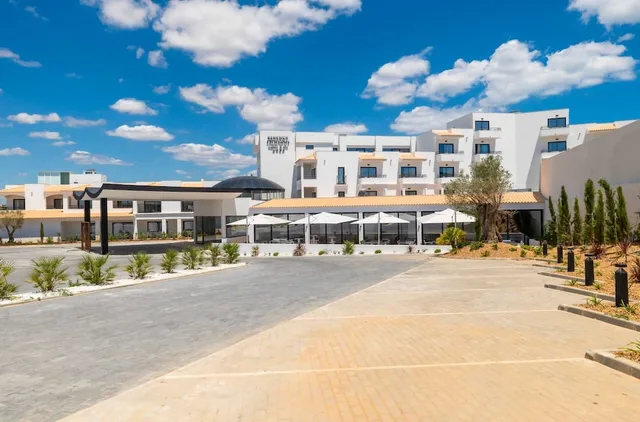 Regency Salgados Hotel and Spa، Albufeira 58/60