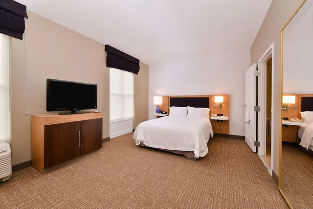جناح بسرير مزدوج لذوي الإعاقة، Hampton Inn & Suites Plymouth 8/10