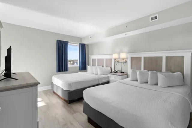 1 Bedroom, Condo, Deluxe, 2 Double Beds, Ocean View, Sofa, Bay View Resort Hotel 1/2