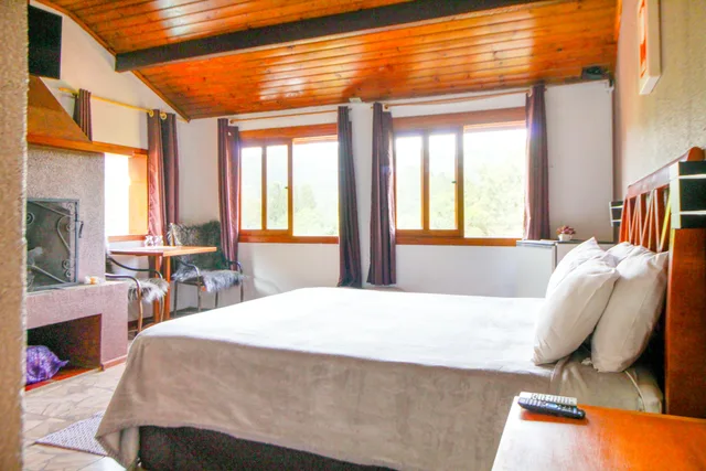 Master, Chalet, Mountain View، Hotel Ninho do Falcao 8/10