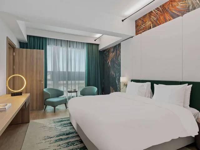 جناح ديلوكس، فندق ومنتجع مكارم النخيل(Rixos Obhur Jeddah Resort & Villas) 2/3