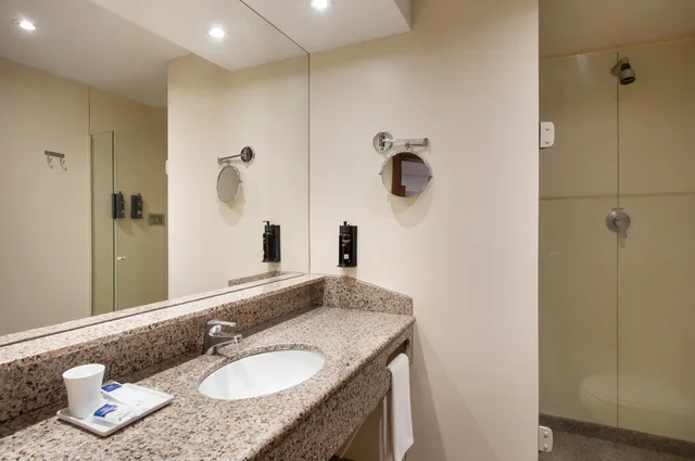 غرفة قياسية ثلاثية بسرير فردي، Windsor Plaza Copacabana 4/5