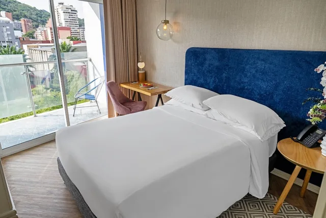 Urban, Queen Bed, Courtyard View، Hotel Faranda Collection Cali 1/7