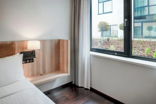 Room, Double Bed, with View, AC Hotel by Marriott Bratislava Old Town (ex Austria Trend Hotel) 3/4