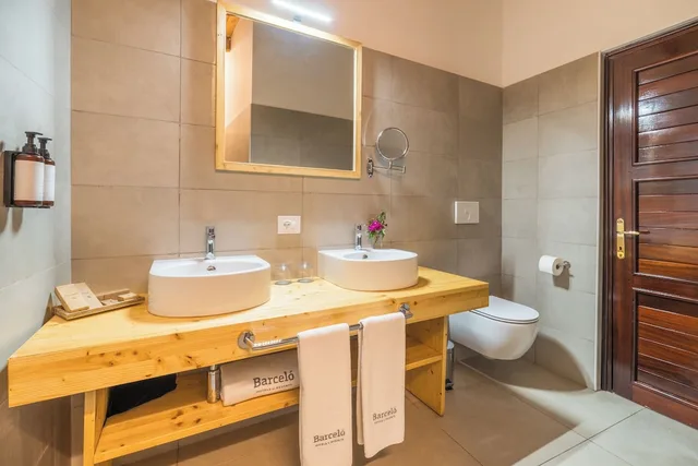 جناح جونيور بسرير كينج بإطلالة على البحر، Ahg Marine Club Beach Resort 4/4