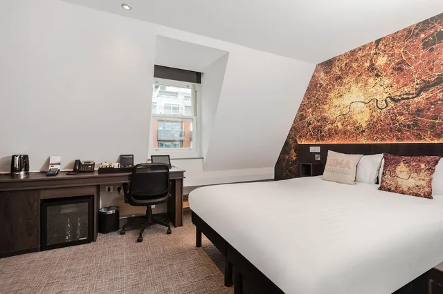 غرفة سوبيريور بسرير مزدوج، Heeton Concept Hotel - Luma Hammersmith 3/9