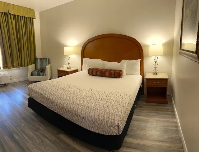 غرفة مفردة بسرير كينج، Americas Hotel El Paso Medical Center 4/10