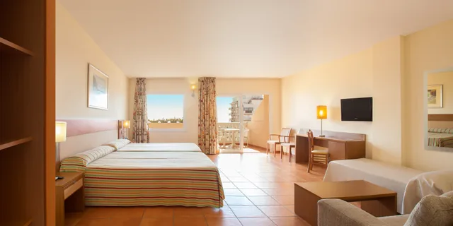 لوفت، RH Casablanca 2/4