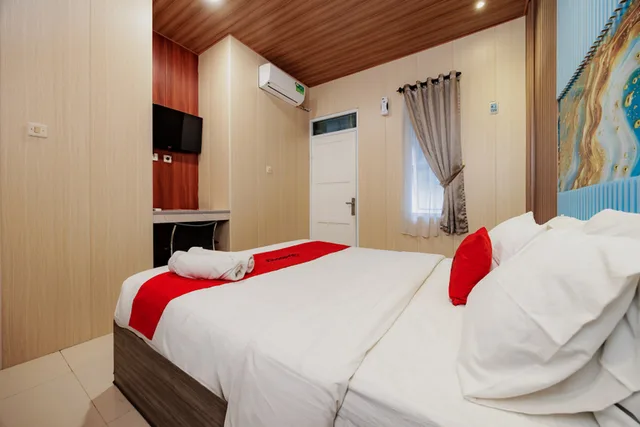 Reddoorz, Deluxe، Reddoorz Near Exit Tol Bogor 1/4
