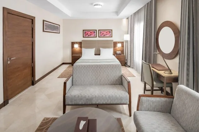 غرفة ديلوكس بغرفة نوم واحدة، فندق كوبثورن مكة النسيم(Copthorne Makkah Al Naseem) 3/4