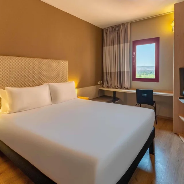 غرفة قياسية بسرير مزدوج بإطلالة على الجبل، Ibis Ouarzazate Centre 2/10