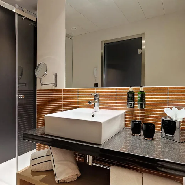 The Level, Suite, King Bed، Melia Avenida America 7/10