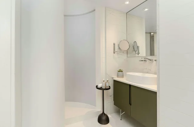 Zena, King Bed, Circle View، Hotel Zena A Viceroy Urban Retreat 4/5