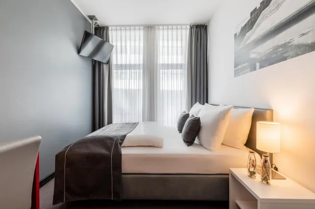 غرفة مفردة بسرير مزدوج، Garner Hotel Berlin - Gendarmenmarkt by IHG 4/5