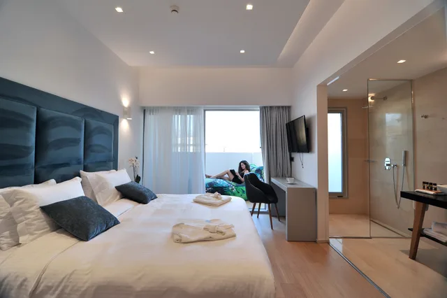 غرفة تنفيذية بشرفة، Athenaeum Grand Hotel 1/4