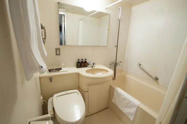 Room, Double Bed, Green Rich Hotel Oita Miyako-Machi 3/3