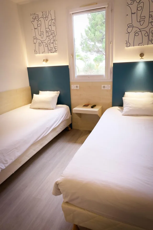 غرفة بسريرين منفصلين، KYRIAD PERPIGNAN NORD - RIVESALTES 1/9