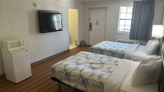 غرفة ديلوكس بسريرين مزدوجين، Motel6 Beaumont, TX 5/10
