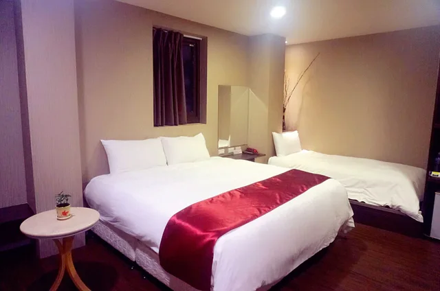 غرفة ديلوكس ثلاثية بسرير مزدوج، Everyday Hot Spring Hotel 1/1
