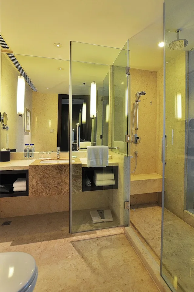 غرفة بريميير بسرير كينج بإطلالة على المدينة، Courtyard Hangzhou Wulin 7/8