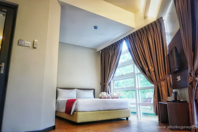 غرفة ديلوكس ثلاثية بسرير كوين وسرير فردي، Nex Hotel Johor Bahru 2/4