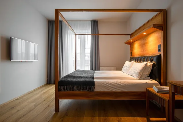 غرفة بسرير مزدوج بإطلالة على المدينة، Hotel Von 2/10