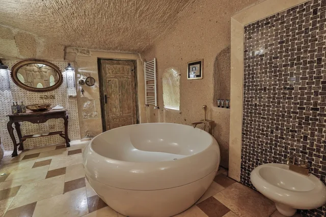 جناح جونيور بسرير كينج، Elika Cave Suites Cappadocia, Curio Collection by Hilton 10/10