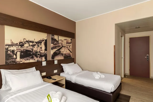 Twin Room Comfort, B&B Hotel Milano Portello 2/10