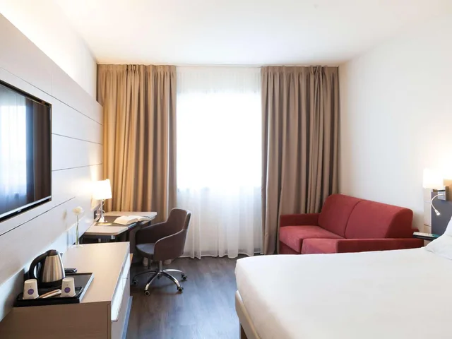 غرفة تنفيذية بسرير مزدوج مع أريكة، NOVOTEL BRESCIA 2 6/10